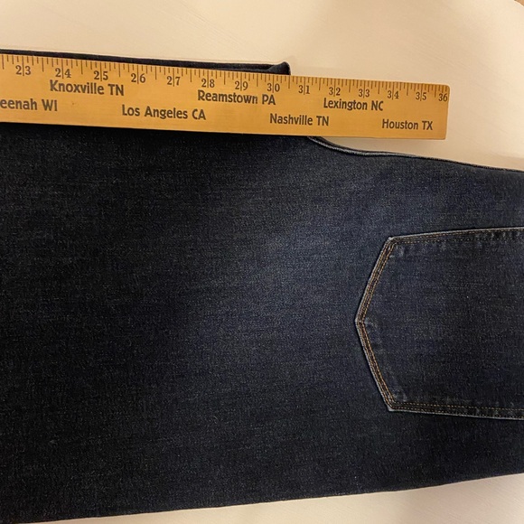 Well Worn Wide Leg Dark Blue Flare Jeans Woman’s size 14/31.5 NWT - Picture 14 of 14